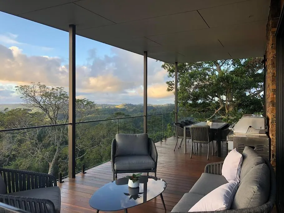 Chalet The Ridge At Maleny 3 Bedroom Executive Residence